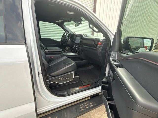 Used 2025 Ford F150 Raptor AWD/4WD image 20