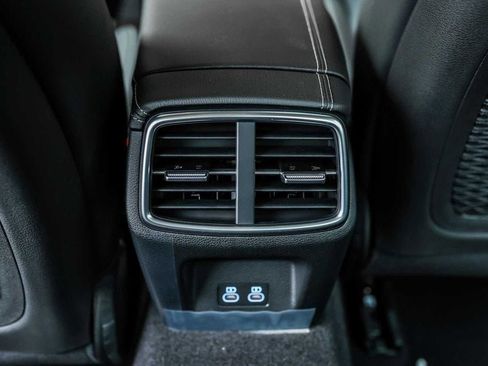 New 2026 Genesis G70 2.5T image 10