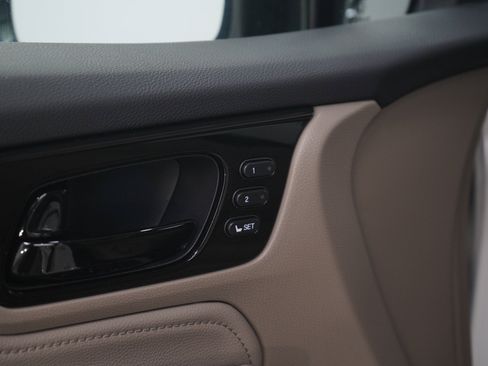Used 2018 Honda Odyssey Elite image 25