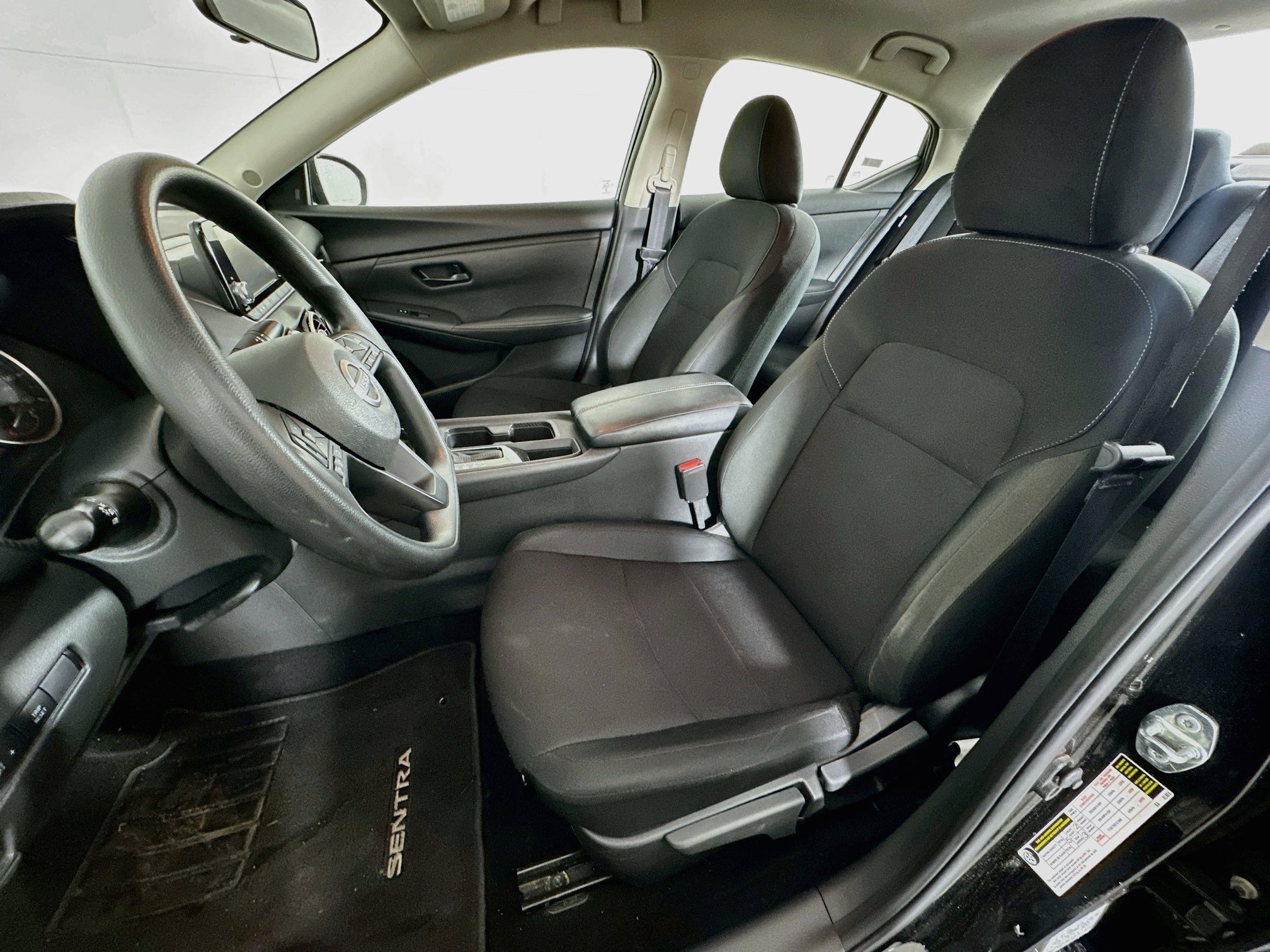 Used 2025 Nissan Sentra S FWD image 13