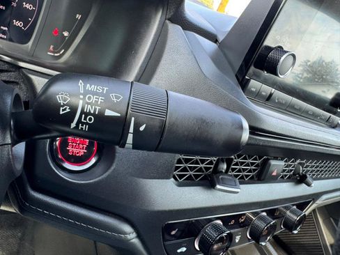 Used 2023 Honda Accord EX image 30