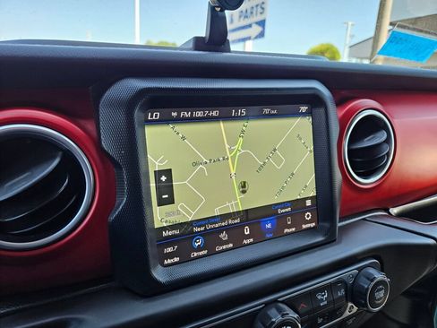 Used 2020 Jeep Wrangler Unlimited Rubicon AWD/4WD image 24