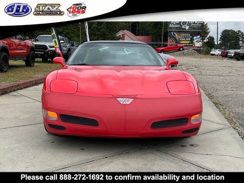Used 1999 Chevrolet Corvette Coupe w/ Roof Pkg image 2