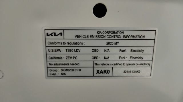 Used 2025 Kia EV6 Wind AWD/4WD image 76