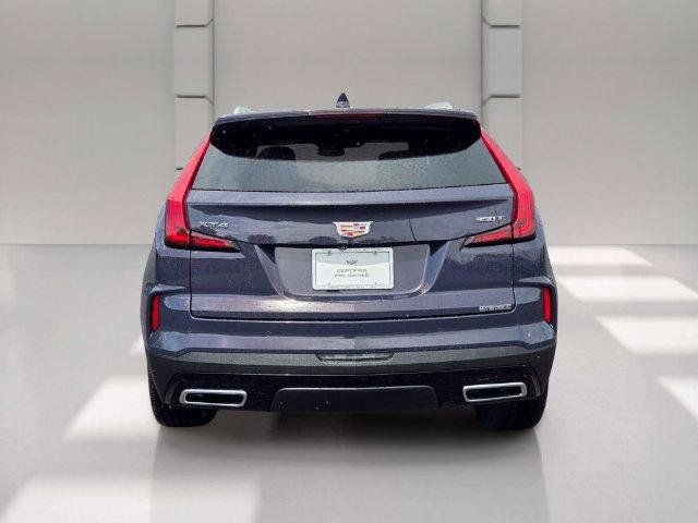 Certified 2025 Cadillac XT4 Premium Luxury w/ Cold Weather Package FWD image 4