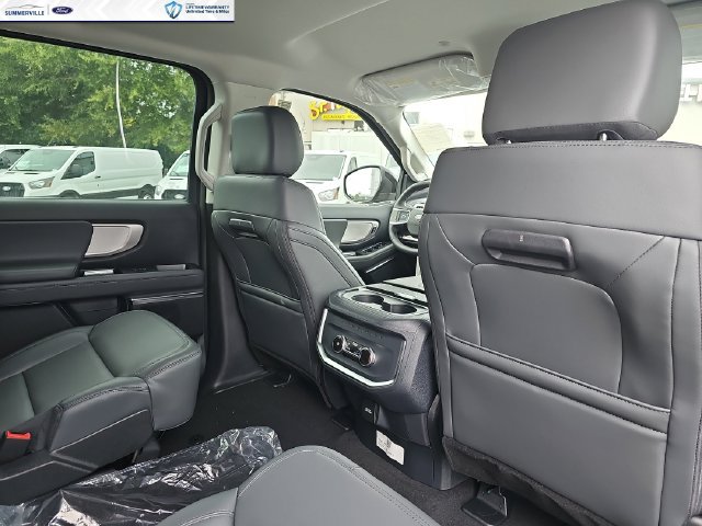 New 2027 Ford Expedition Max Active RWD image 12