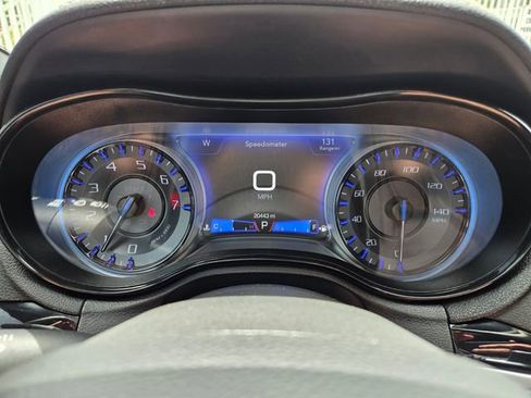 Used 2022 Chrysler 300 S w/ Comfort Group RWD image 30
