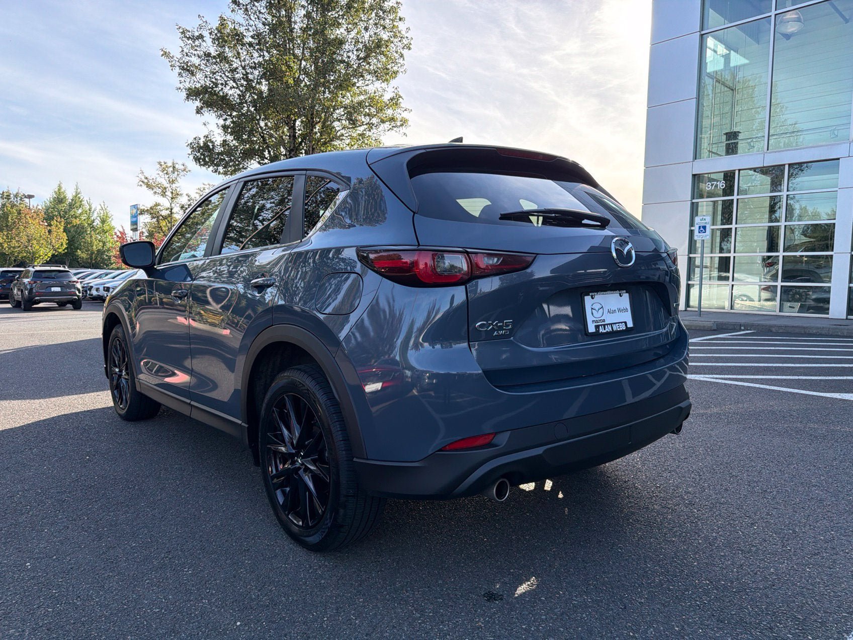 Used 2024 MAZDA CX-5 Carbon Edition AWD/4WD image 2