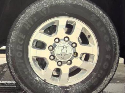 Used 2015 Chevrolet Silverado 3500 LT w/ LT Convenience Package AWD/4WD image 10