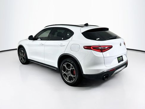 Used 2022 Alfa Romeo Stelvio Ti w/ Active Assist Plus Package AWD/4WD image 5