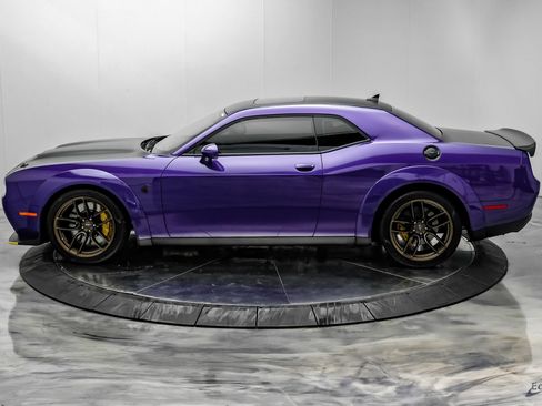 Used 2023 Dodge Challenger SRT Hellcat RWD image 9