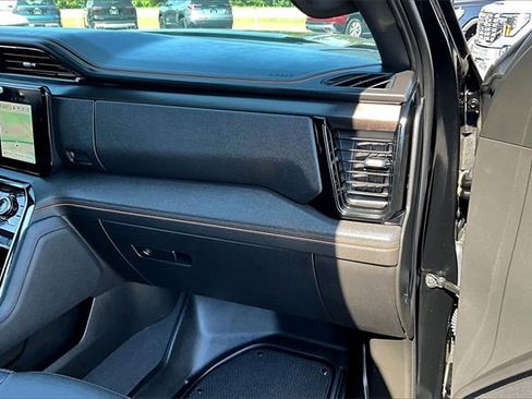 Used 2023 GMC Sierra 1500 AT4 w/ AT4 Preferred Package image 27