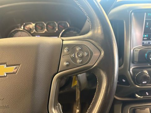 Used 2017 Chevrolet Silverado 1500 LT image 22