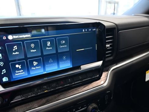 New 2026 Chevrolet Silverado 2500 LTZ w/ LTZ Premium Package AWD/4WD image 18