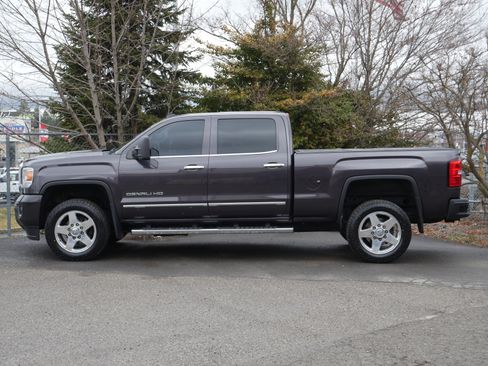 Used 2015 GMC Sierra 2500 Denali image 11