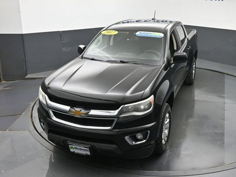 Used 2017 Chevrolet Colorado LT w/ LT Convenience Package image 23