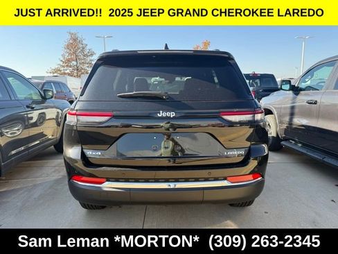New 2025 Jeep Grand Cherokee Laredo w/ Luxury Tech Group I image 11