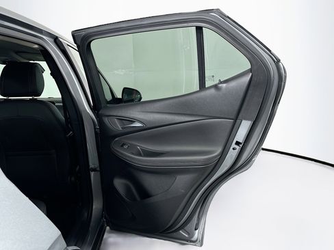 Used 2025 Buick Encore GX Preferred image 28