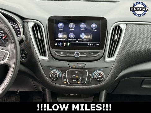 Used 2022 Chevrolet Malibu LS image 17