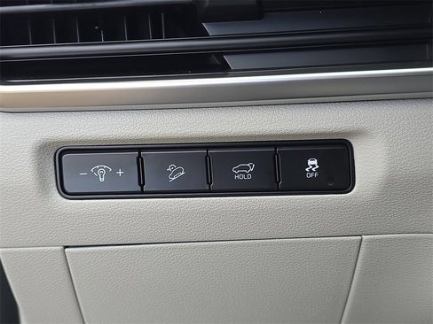 New 2025 Kia Telluride S image 29