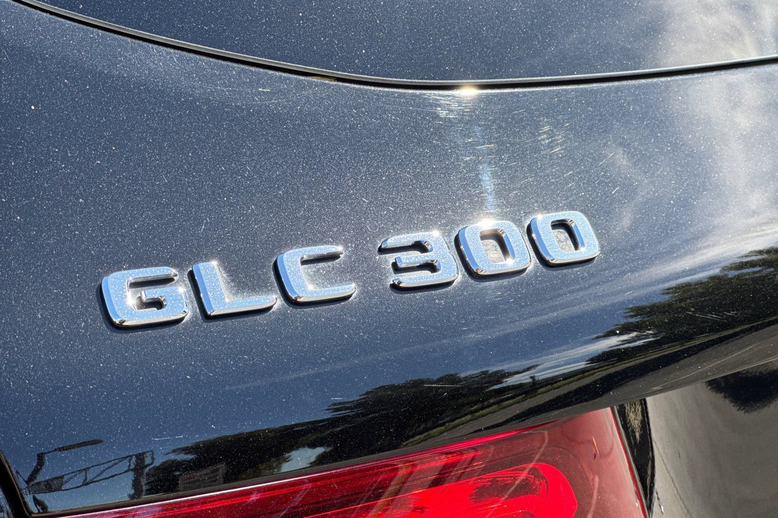 Used 2018 Mercedes-Benz GLC 300 4MATIC image 38