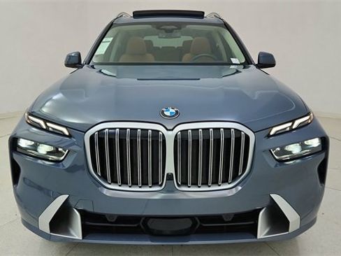 Used 2026 BMW X7 xDrive40i image 13