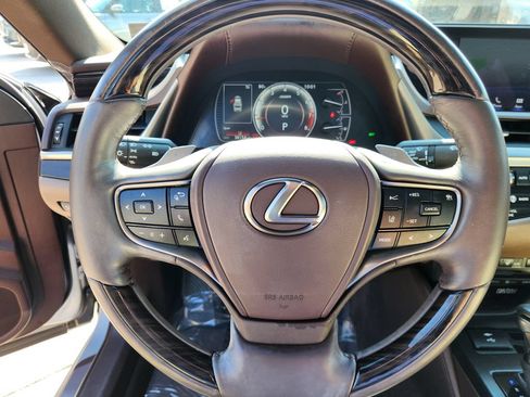 Used 2021 Lexus ES 350 Ultra Luxury w/ Accessory Package 2 FWD image 22