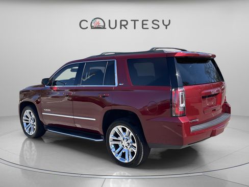 Used 2017 GMC Yukon SLT w/ Premium Edition image 6