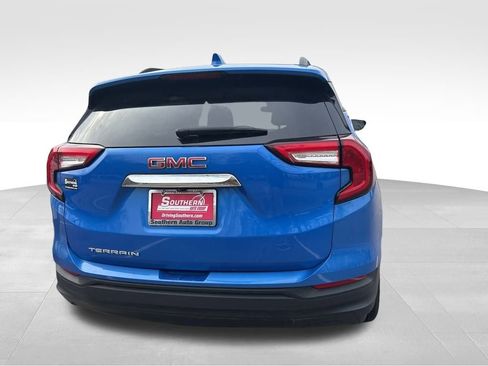 Certified 2024 GMC Terrain SLE w/ Driver Convenience Package image 23