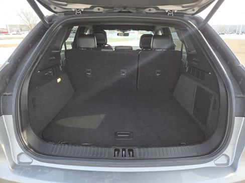 Used 2020 Lincoln Nautilus Premier w/ Equipment Group 101A image 19