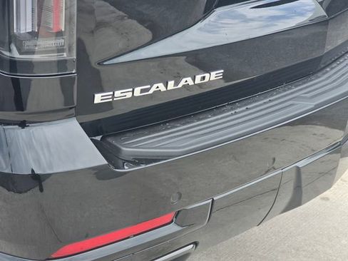 New 2026 Cadillac Escalade Platinum Sport AWD/4WD image 11