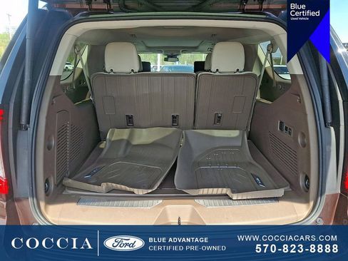 Used 2023 GMC Yukon XL Denali w/ LPO, Floor Liner Package AWD/4WD image 28
