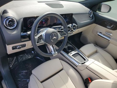 Certified 2025 Mercedes-Benz GLA 250 image 15