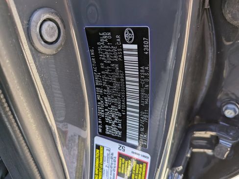 Used 2025 Toyota Camry SE FWD image 38