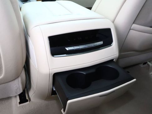 Used 2023 Cadillac Escalade Premium Luxury Platinum w/ LPO, Radiant Package AWD/4WD image 12