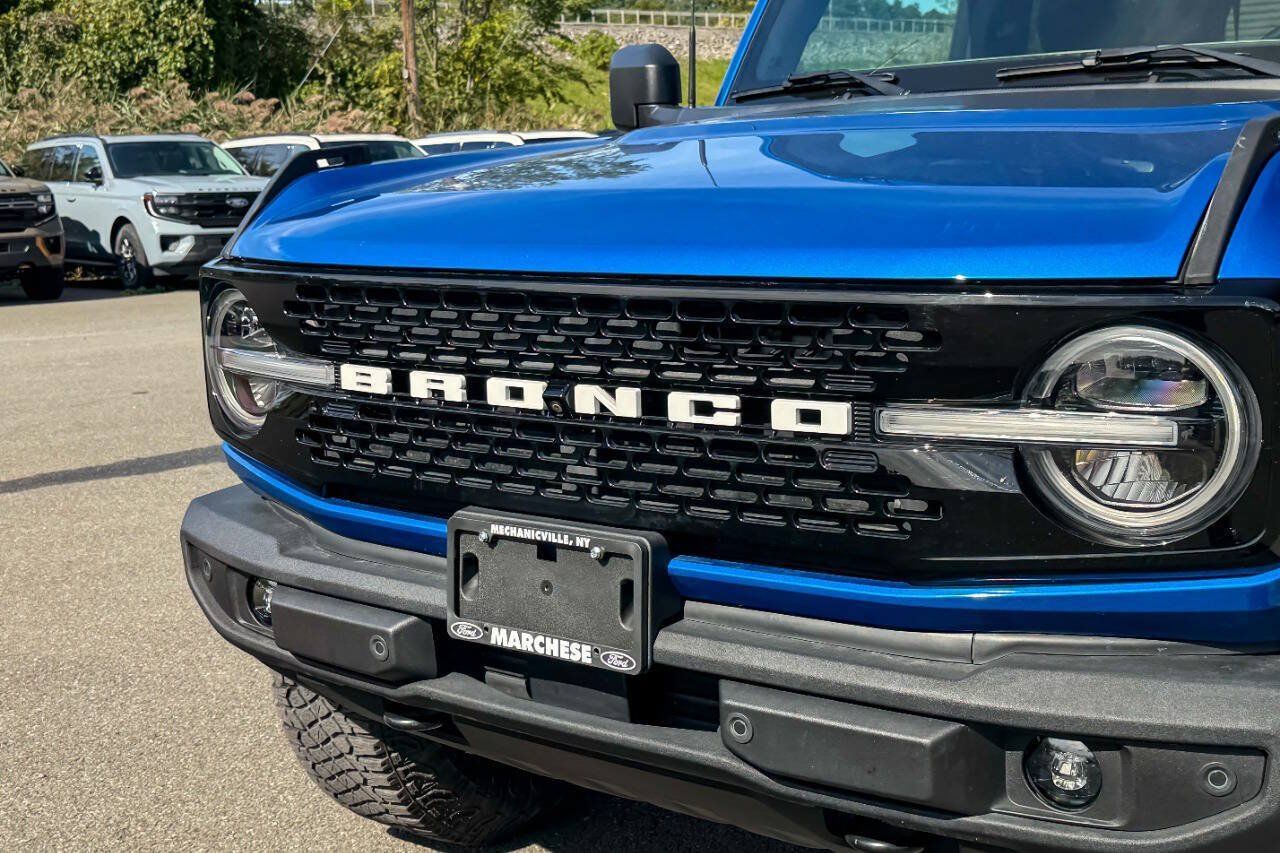 Used 2022 Ford Bronco Wildtrak AWD/4WD image 9