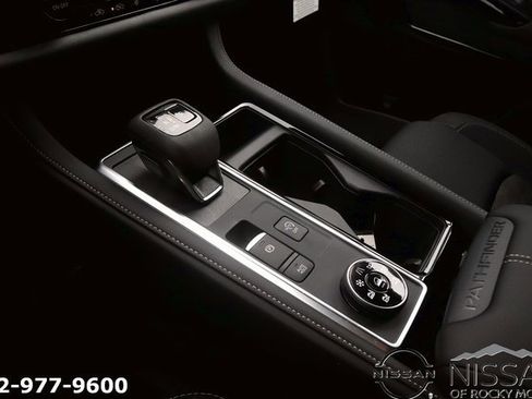 New 2025 Nissan Pathfinder SV image 21