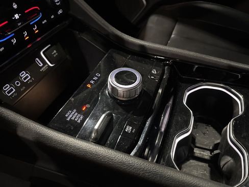 Used 2023 Jeep Grand Cherokee 4WD 4xe image 54