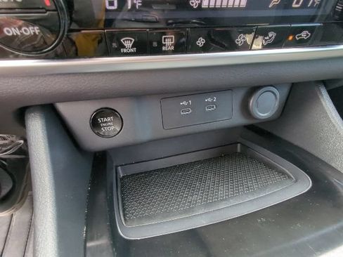 Used 2026 Nissan Rogue SV FWD image 19