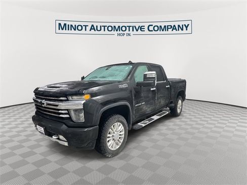 Used 2020 Chevrolet Silverado 2500 High Country w/ LPO, Dark Essentials Package image 4