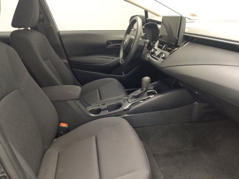 Used 2023 Toyota Corolla LE FWD image 21