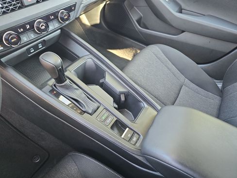Used 2025 Honda Accord SE image 24