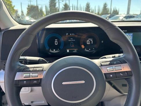 Used 2026 Hyundai Kona SEL Sport FWD image 29