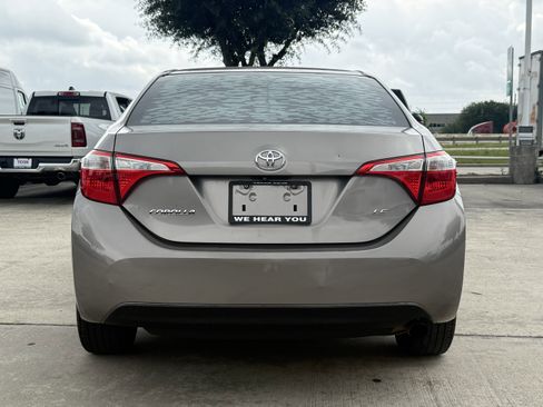 Used 2015 Toyota Corolla LE FWD image 6