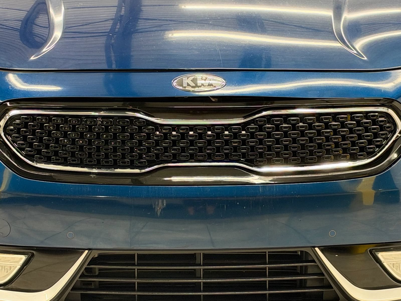 Used 2017 Kia Niro Touring FWD image 5