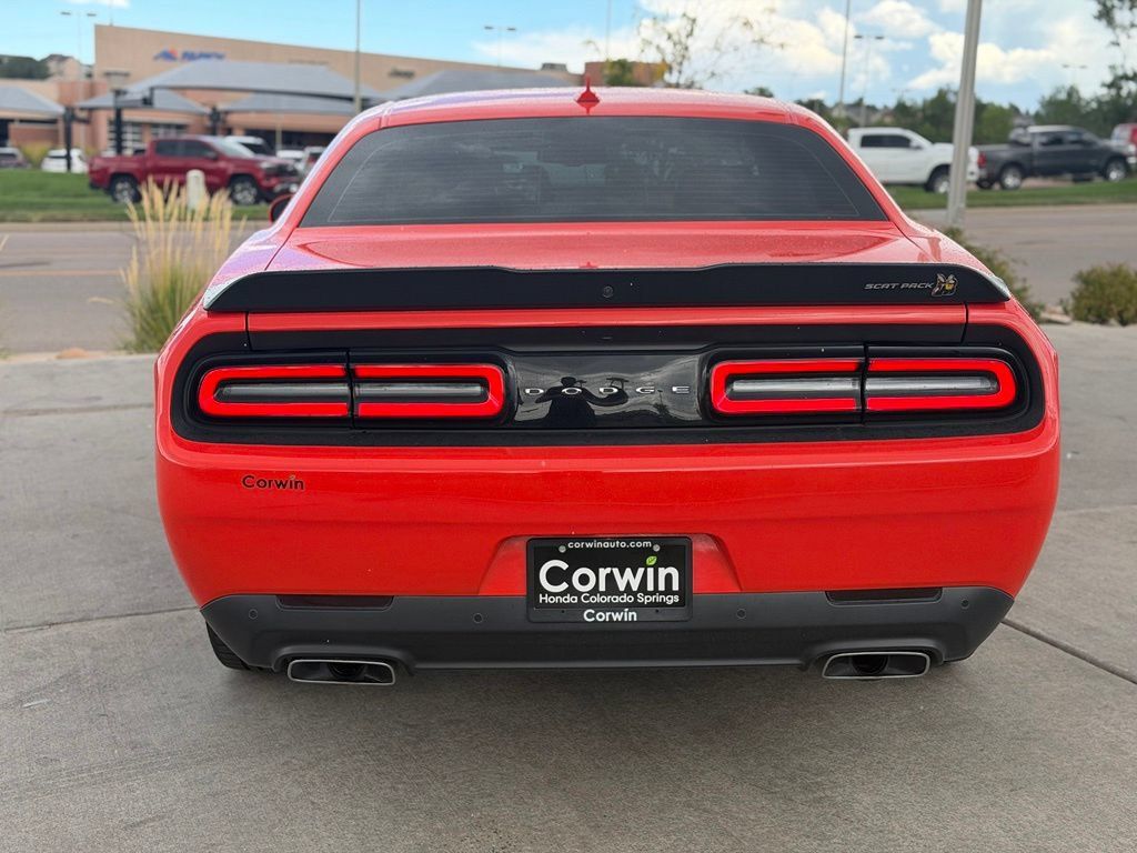 Used 2022 Dodge Challenger R/T Scat Pack RWD image 7
