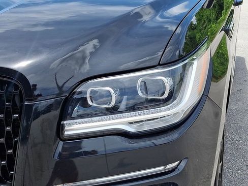 Used 2022 Lincoln Navigator L Reserve w/ Equipment Group 201A AWD/4WD image 11