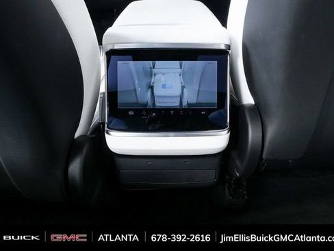 Used 2022 Tesla Model X Plaid image 18