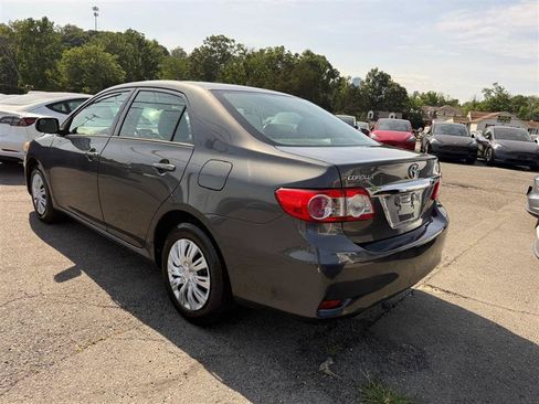 Used 2012 Toyota Corolla L w/ Preferred Accessory Pkg FWD image 3