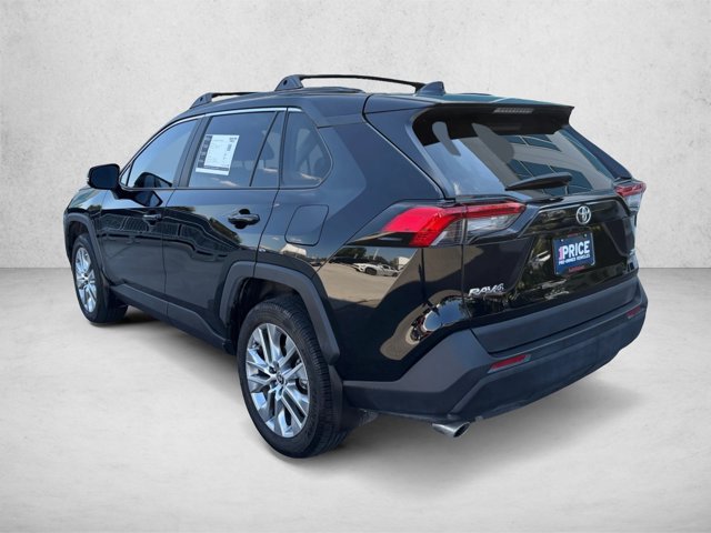 Used 2024 Toyota RAV4 XLE Premium FWD image 8